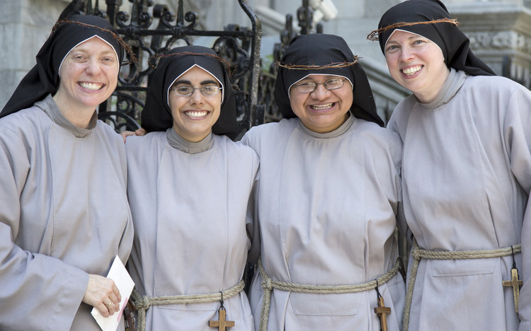 Joyful Brides: Four Franciscan Sisters of the Renewal Take Final Vows ...